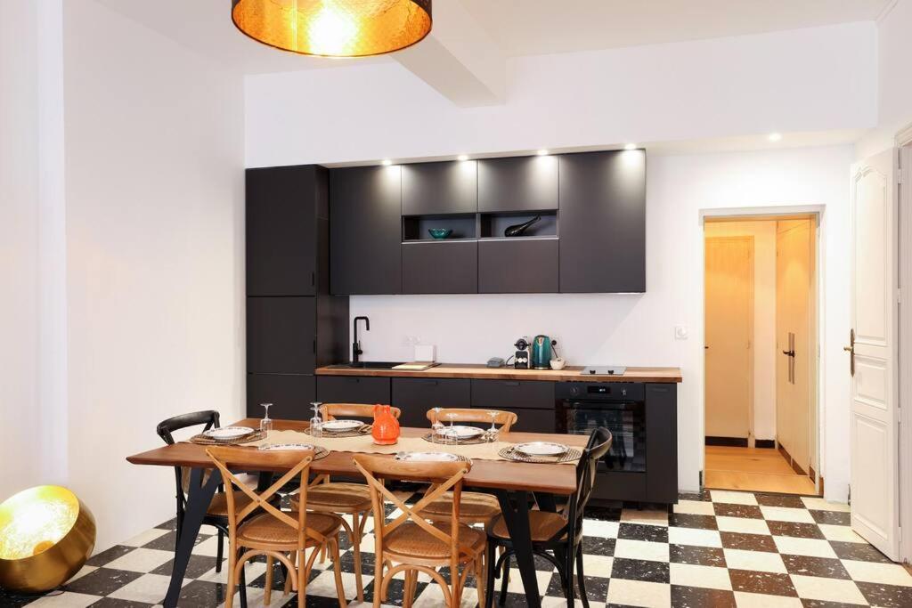 L'Hotel Particulier, 120M2, Hypercentre, Wifi / Conciergeriedamecarcas قرقشونه المظهر الخارجي الصورة